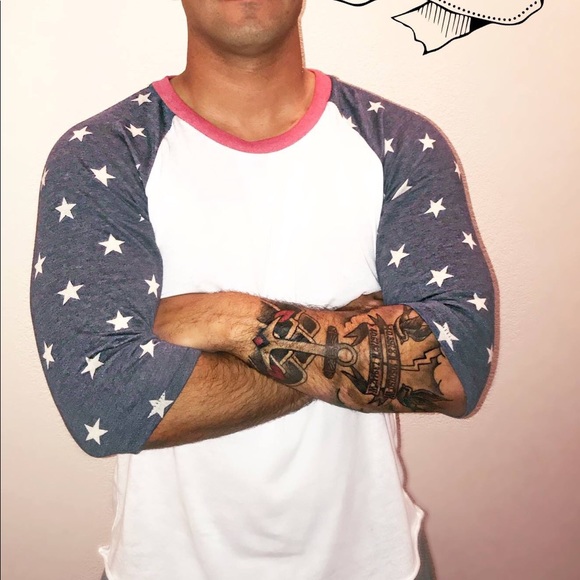 NWT Unisex Jersey Tee - Picture 2 of 2